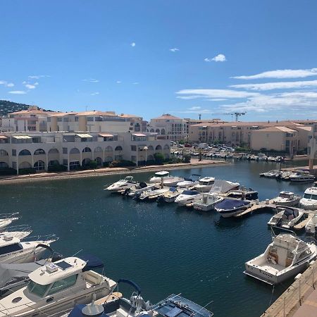 Charmant T2 Vue Marina Plages A Pied Sete Exterior photo