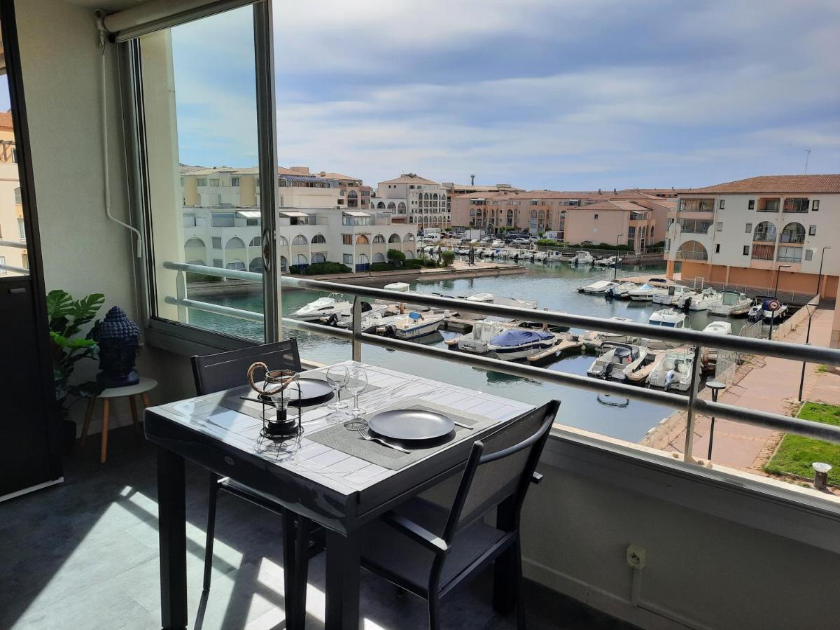 Charmant T2 Vue Marina Plages A Pied Sete Exterior photo